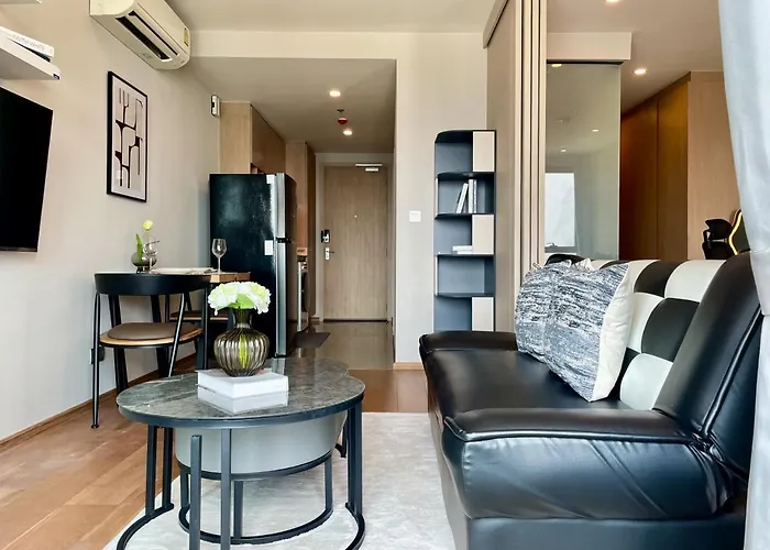 Near Bts L Centralworld L Pool And Sauna 公寓 *