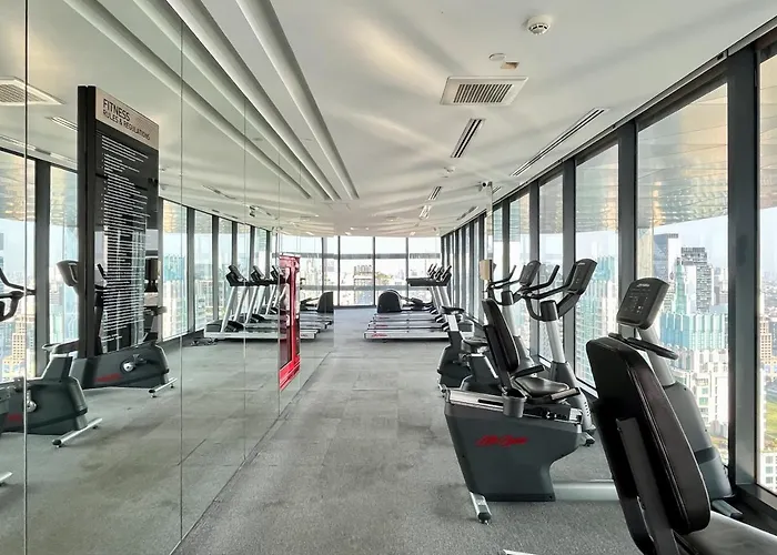 Near Bts L Centralworld L Pool And Sauna 公寓